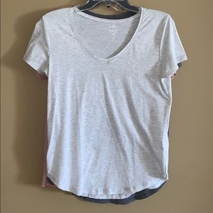 SET OF 6 V-NECK SHIRTS SIZE MEDIUM